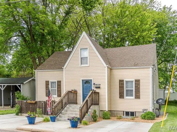 411 E 7th St, Washington, MO 63090