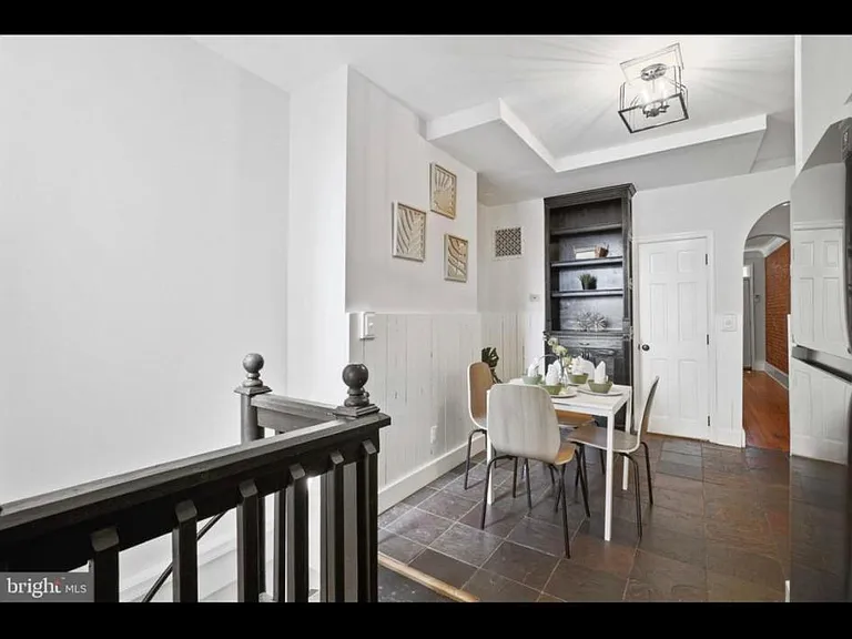 1640 S Charles St — Photo 15