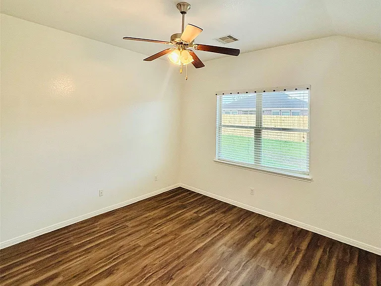 22480 Toronado Ridge Ln — Photo 24