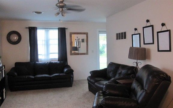 5th image of 3815 10th Avenue Ct