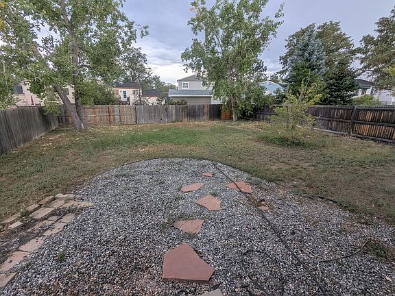 5th image of 10534 W 106th Way