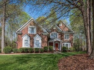 3301 Fawn Hill Rd, Matthews, NC 28105