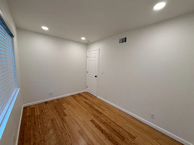 5929 Mabie Ct — Photo 19
