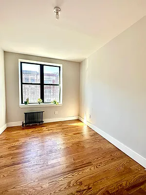 Rented by Artur Gutman, LREB | media 6