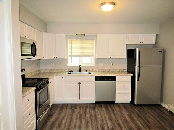 4th image of 410 Franklin Ave APT 2
