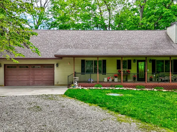 1685 Lakeside Ct, Varna, IL 61375