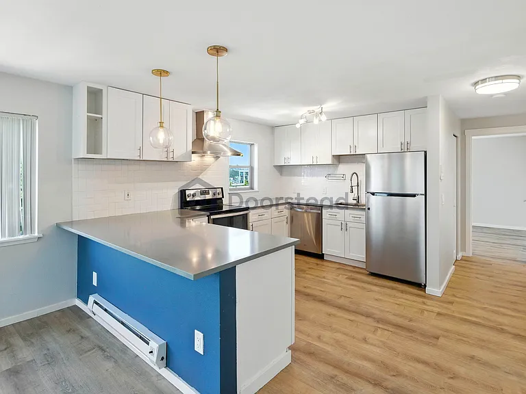 601 Summit Ave E #401 — Photo 13