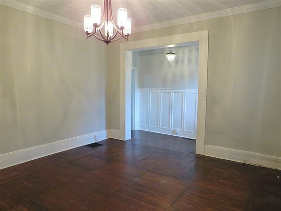 3rd image of 231/233 N 10th St