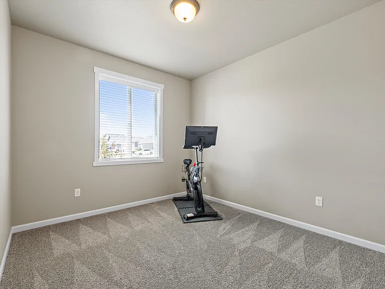 514 Constance Ave — Photo 15