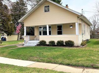 912 Gayle Ave, Kalamazoo, MI 49048