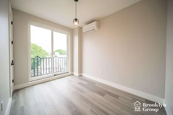 Rented by Brooklyn Group | media 17