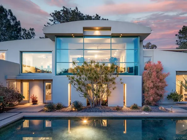 1227 Umatilla St, Del Mar, CA 92014