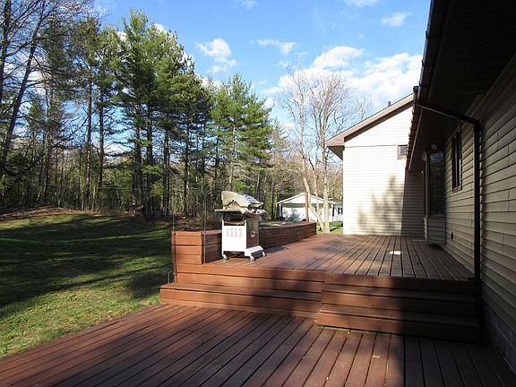3rd image of 6412 Glenwood Dr
