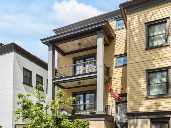 3 Corinne St #18, Charleston, SC 29403