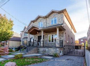 21 Thornton Ave, Toronto, ON M6E2E3