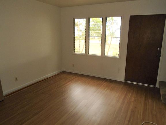 2nd image of 98-926 Noelani St #11