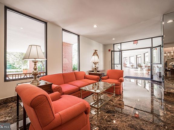 2nd image of 8101 Connecticut Ave APT C-610