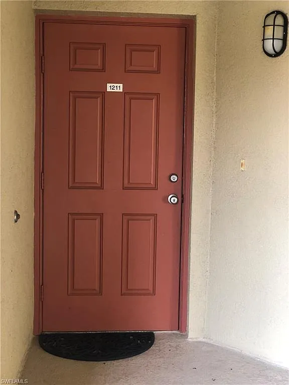 2 bed, 2.0 bath, 1408 sqft, $5,800 — Photo 2