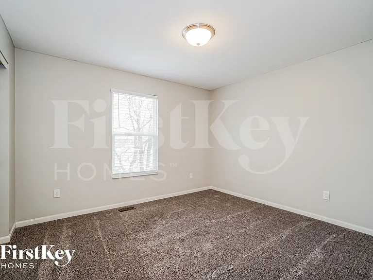 5 Hemingway Ave — Photo 11