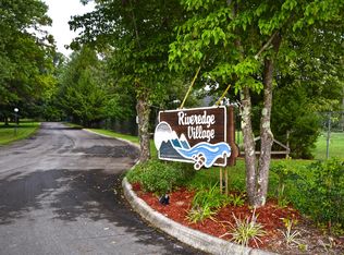 8023 W Old Highway 73 #203, Townsend, TN 37882