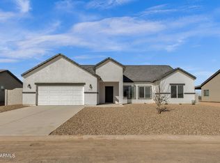 13702 S Del Rio Rd, Arizona City, AZ 85123