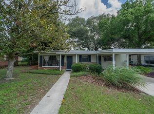 9613 Orange Grove Dr, Tampa, FL 33618