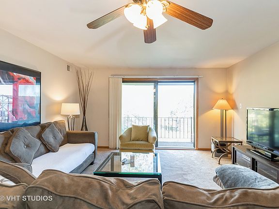 2nd image of 11024 S Theresa Cir APT 3B