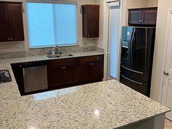 3rd image of 1035 Giacomo Ln Unit 1
