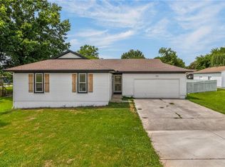 10512 N Oak Trafficway, Kansas City, MO 64155
