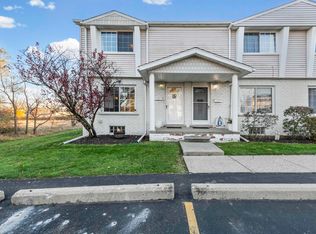 67976 Van Dyke Rd UNIT 16, Washington, MI 48095