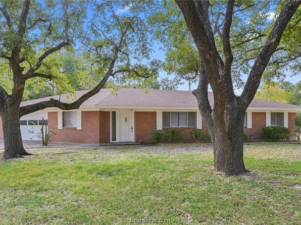 1602 Armistead St, College Station, TX 77840