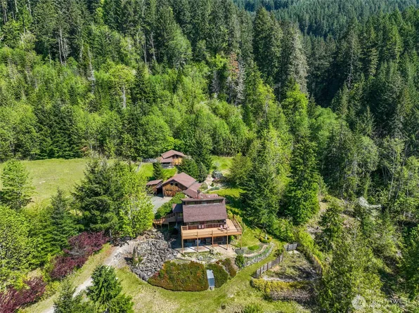 308 Long and Winding Road, Randle, WA 98377