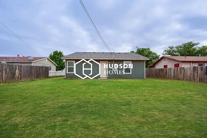1714 E Cornell St — Photo 12