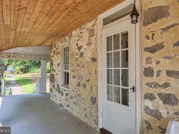 5th image of 357 Fry Rd