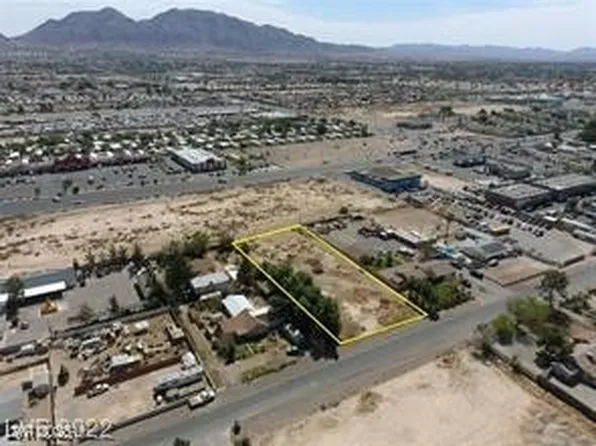 Moonlite Dr, Las Vegas, NV 89115