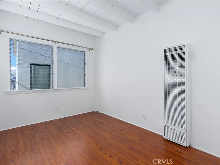 720 Narcissus Ave — Photo 22