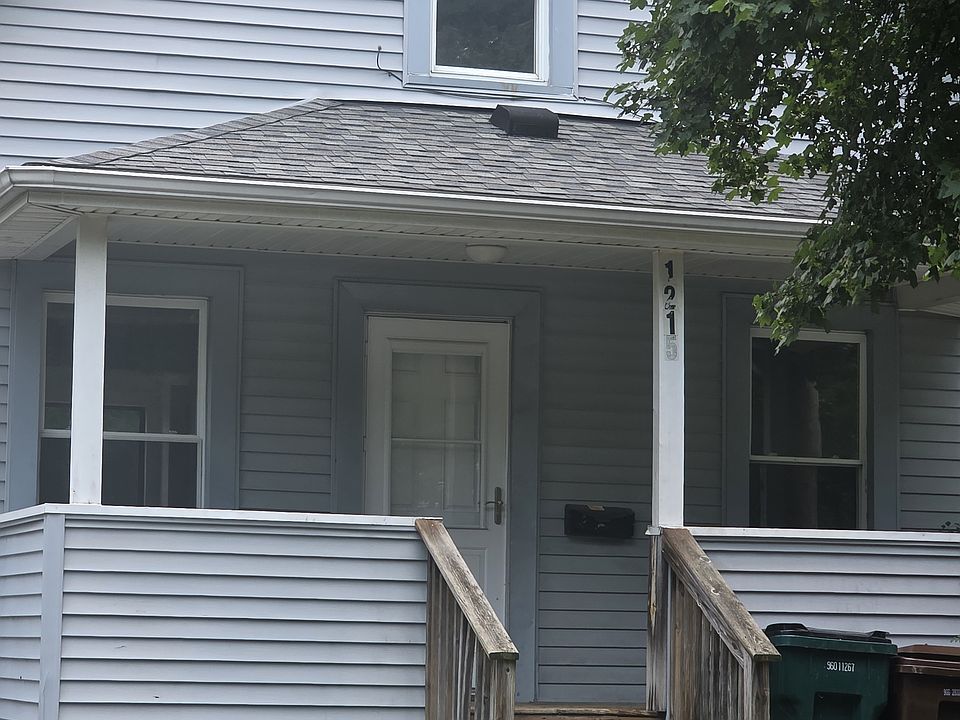 1st image of 1215 E Kalamazoo St