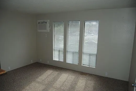 828 W Sacramento Ave #4 — Photo 7