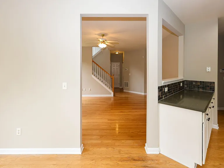 2895 Haynes Club Cir SW — Photo 16