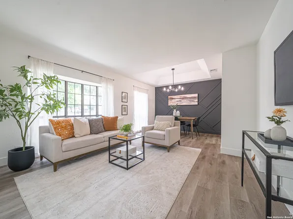 7867 LARK RDG, San Antonio, TX 78250