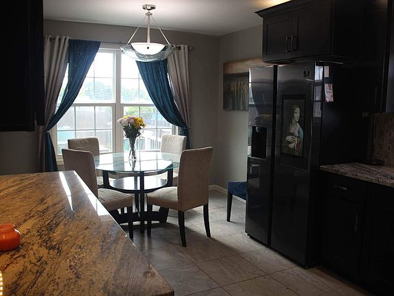 2nd image of 1023 Dwight Eisenhower Way