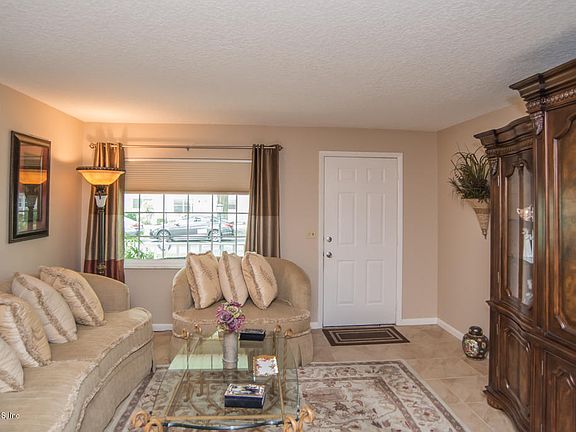 4th image of 8681 SW 93rd Pl Unit E