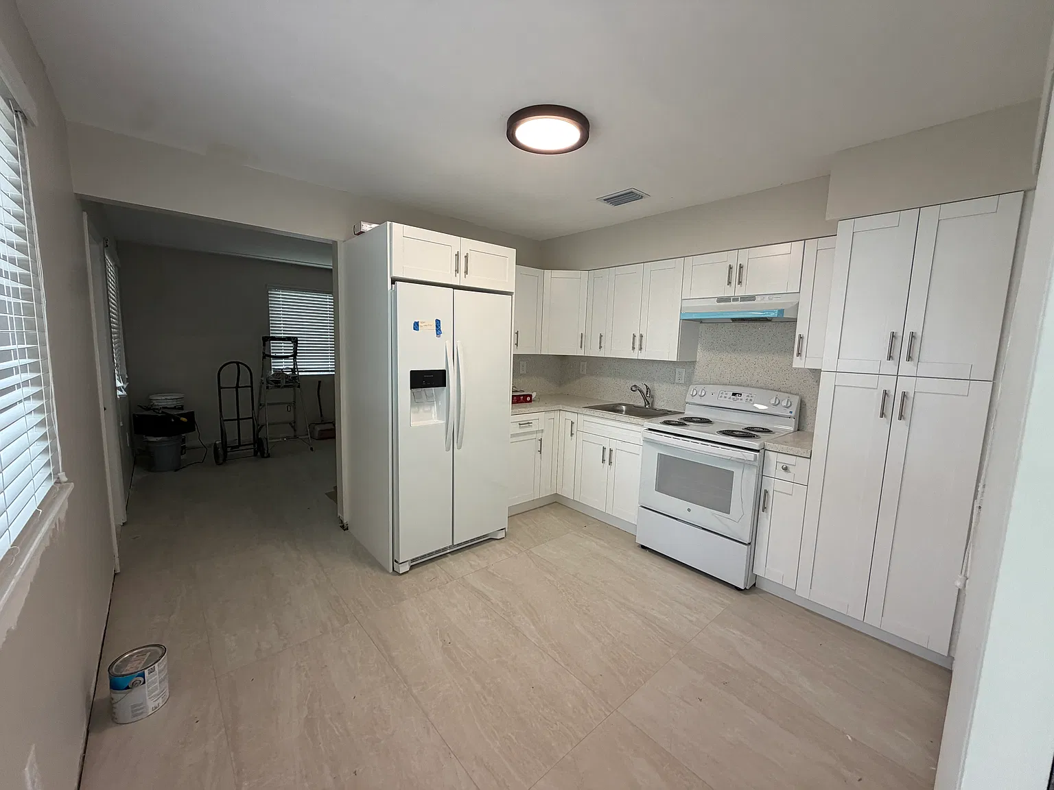 2 bed, 1110 sqft, $2,800 — Photo 2