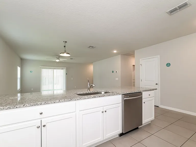 850 San Jose Ct — Photo 9