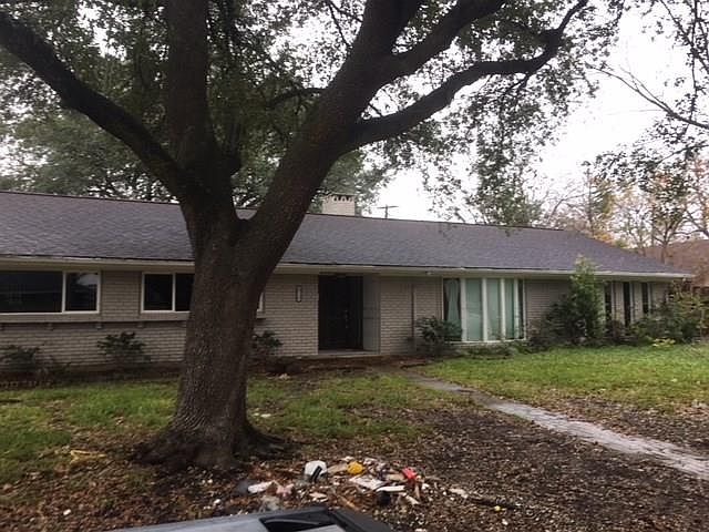 1st image of 9718 Cliffwood Dr