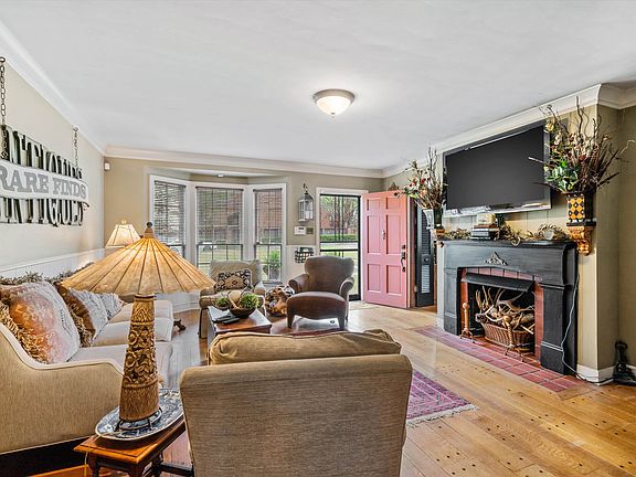 5th image of 3465 Highland Park Pl