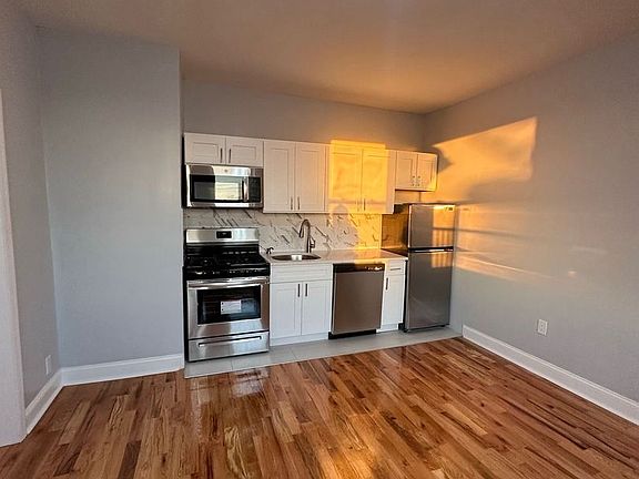 2nd image of 912 90th St APT 31