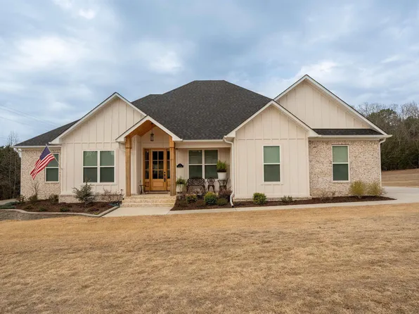 1 Avrey Ln, Greenbrier, AR 72058