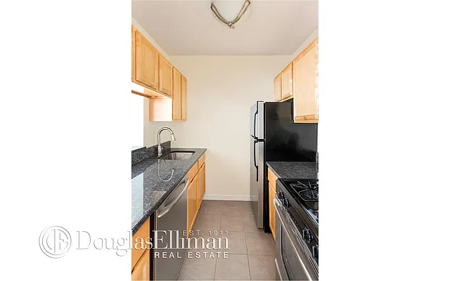 Sold by Douglas Elliman | media 2