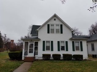344 N 2nd St, Lindsborg, KS 67456